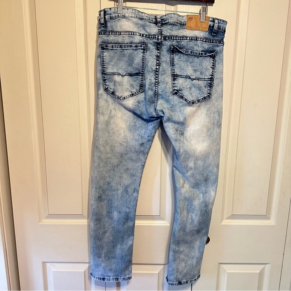 BROOKLYN LAUNDRY Jeans - Picture 5 of 5